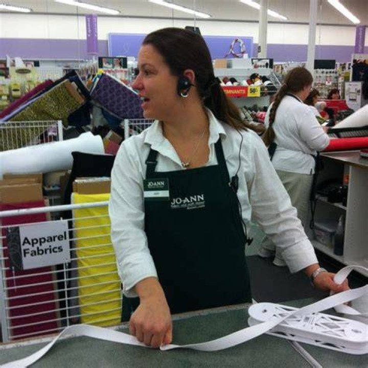 Do Joann employees get a discount?