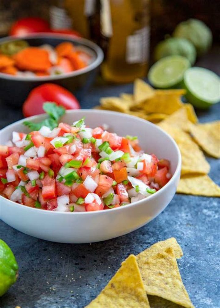 How do you say Pico de Gallo in Spanish?