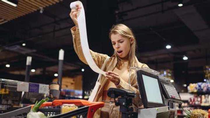 Is it more expensive to grocery shop online?