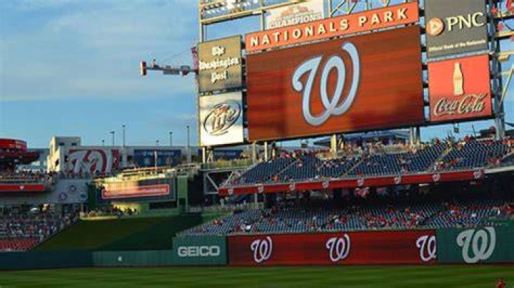 What is there to eat at Nationals Park 2019?