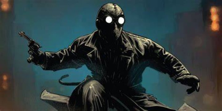 What kind of gun does Spider Man Noir use?
